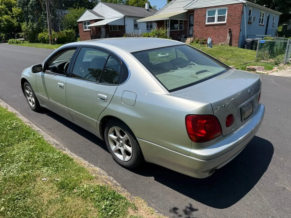 2003 Lexus GS 2nd Gen - Image 6 of 20