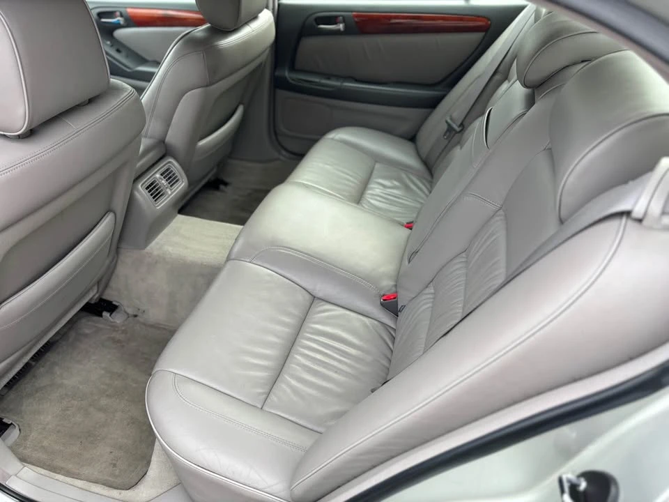 2003 Lexus GS 2nd Gen - Image 10 of 13