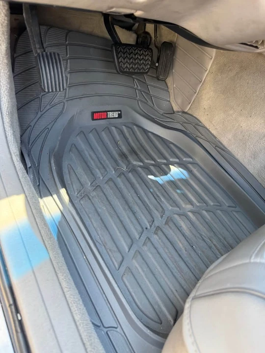 2003 Lexus GS 2nd Gen - Image 18 of 20