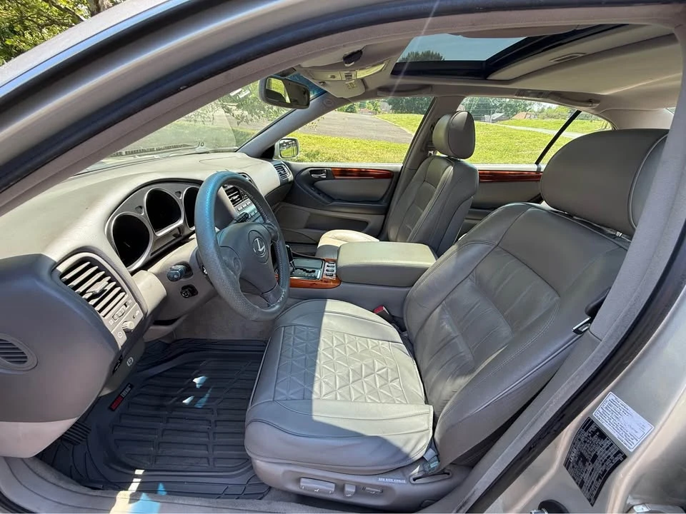2003 Lexus GS 2nd Gen - Image 11 of 20