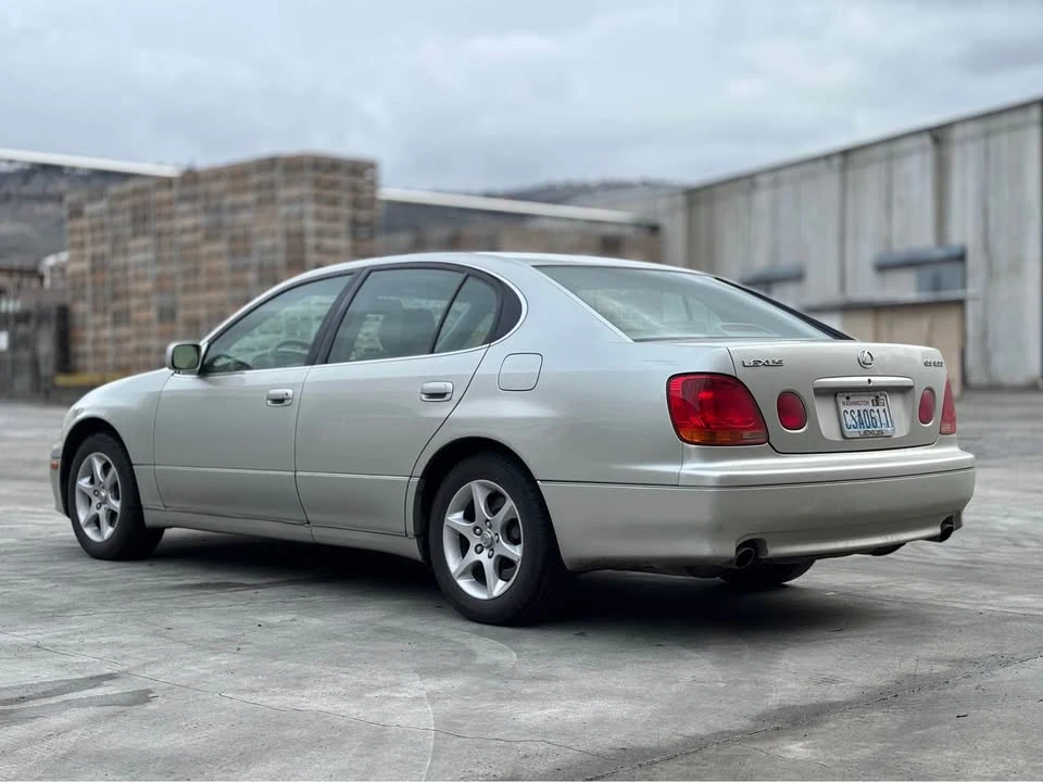 2003 Lexus GS 2nd Gen - Image 3 of 13