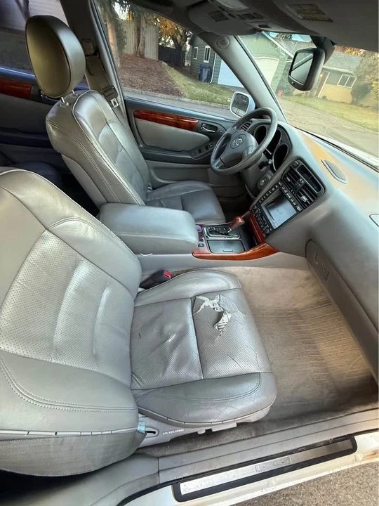 2003 Lexus GS 2nd Gen - Image 6 of 9