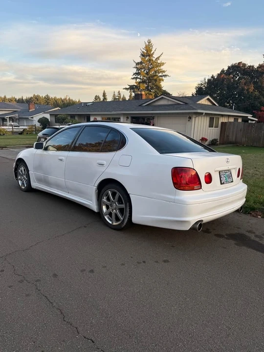 2003 Lexus GS 2nd Gen - Image 3 of 9