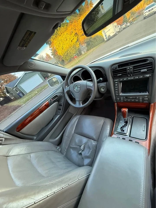 2003 Lexus GS 2nd Gen - Image 5 of 9