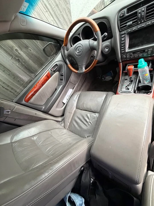 2003 Lexus GS 2nd Gen - Image 4 of 5