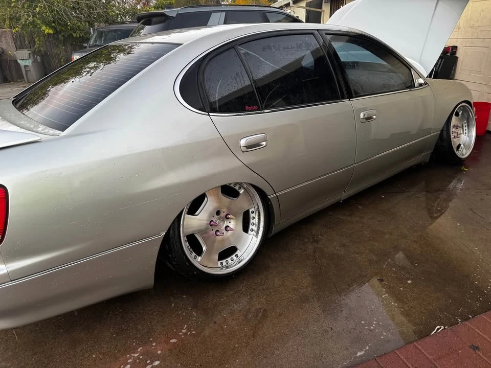 2003 Lexus GS 2nd Gen - Image 2 of 9
