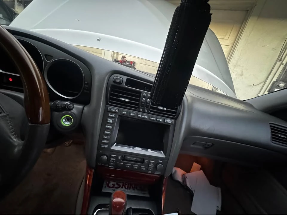 2003 Lexus GS 2nd Gen - Image 3 of 9