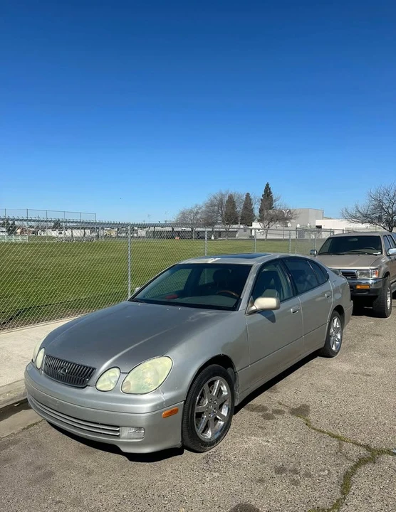 2003 Lexus GS 2nd Gen - Image 2 of 3
