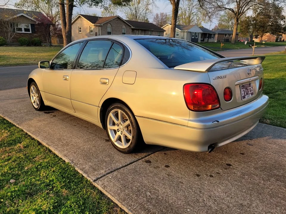 2003 Lexus GS 2nd Gen - Image 2 of 12