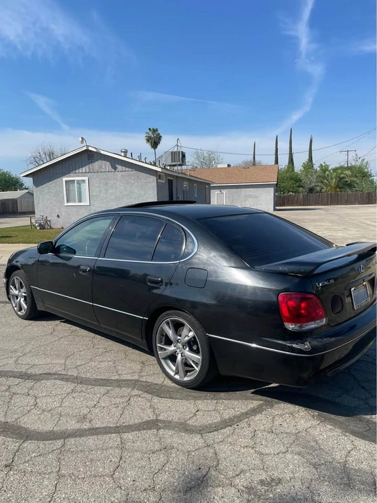2003 Lexus GS 2nd Gen - Image 4 of 9