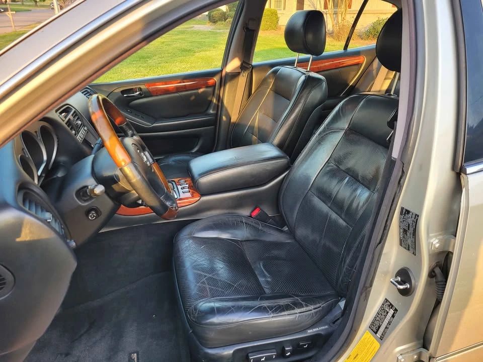 2003 Lexus GS 2nd Gen - Image 6 of 12