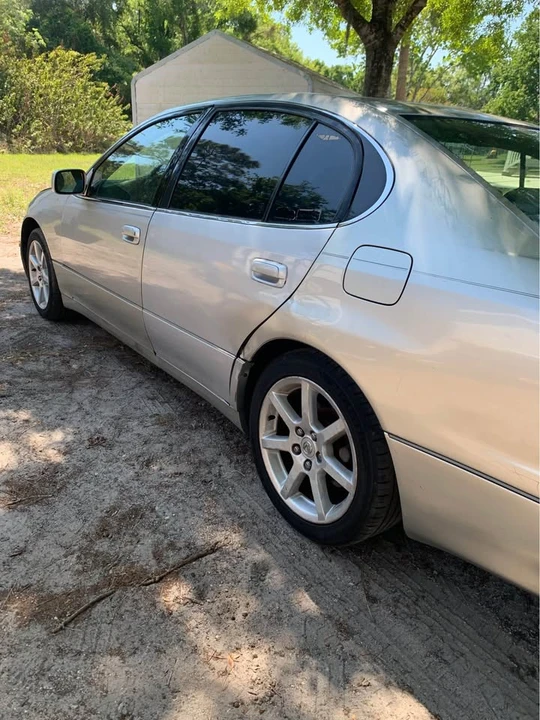 2003 Lexus GS 2nd Gen - Image 2 of 9