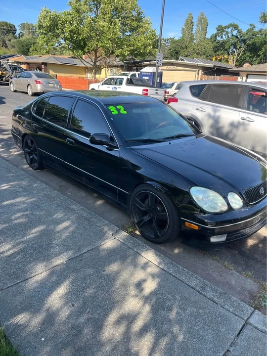 2003 Lexus GS 2nd Gen - Image 2 of 7