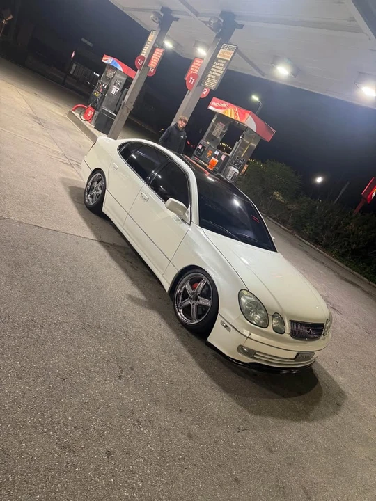 2003 Lexus GS 2nd Gen - Image 4 of 11