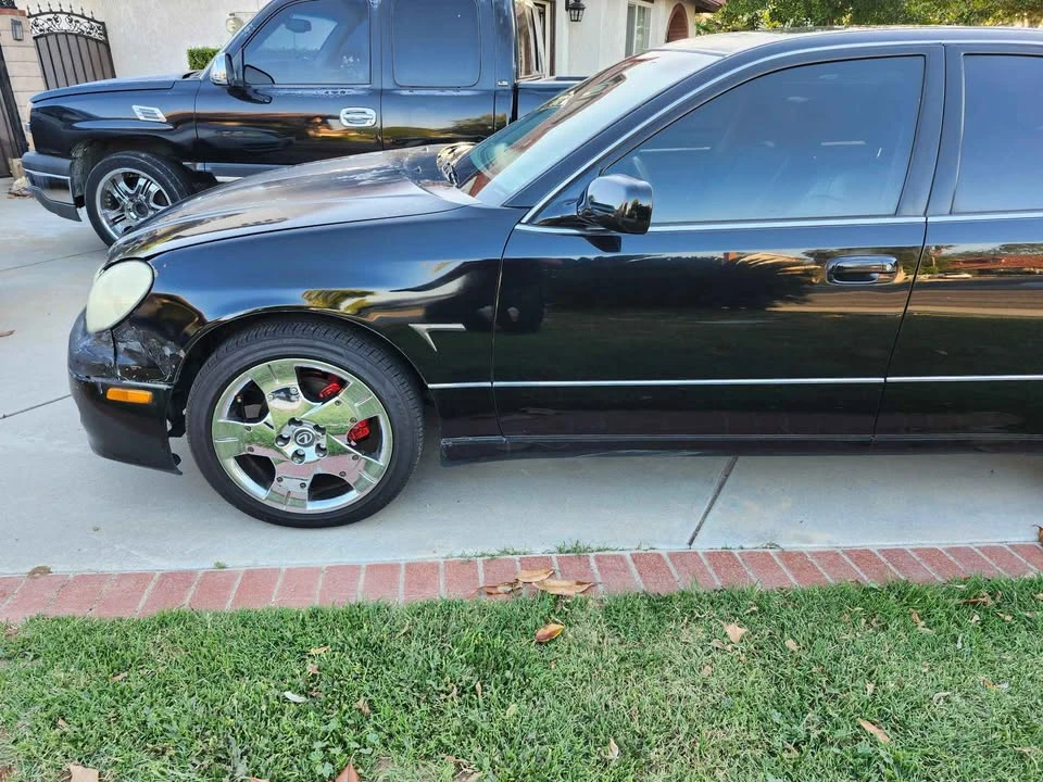 2003 Lexus GS 2nd Gen - Image 2 of 4