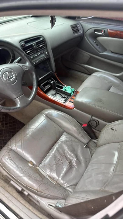 2003 Lexus GS 2nd Gen - Image 3 of 8