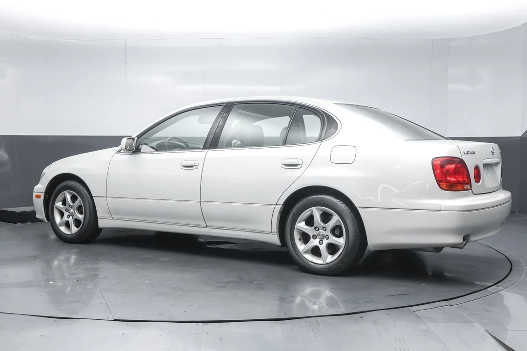 2003 Lexus GS 2nd Gen - Image 27 of 31