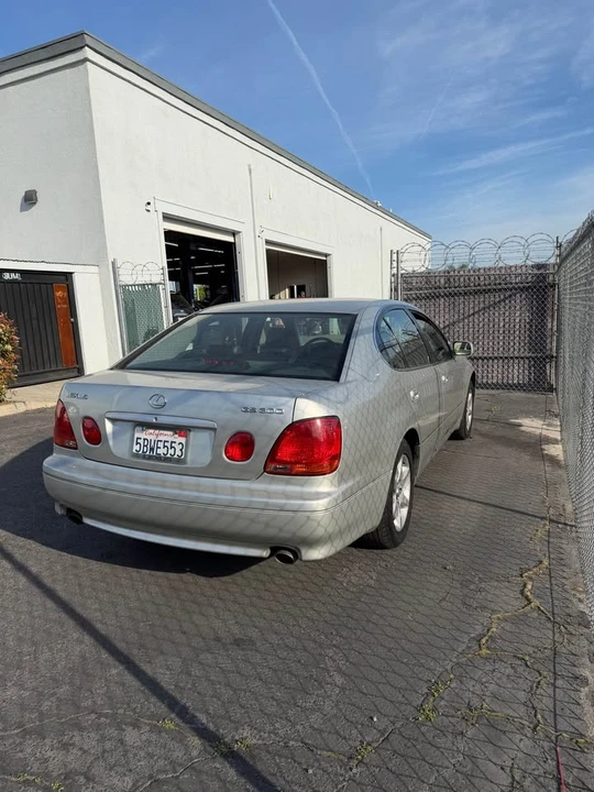 2003 Lexus GS 2nd Gen - Image 2 of 10