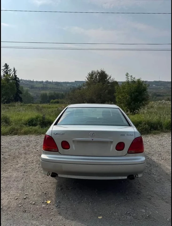 2003 Lexus GS 2nd Gen - Image 4 of 9