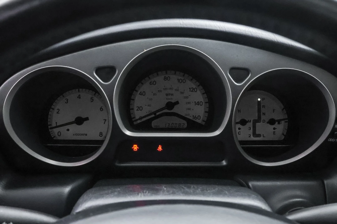 2003 Lexus GS 2nd Gen - Image 14 of 21