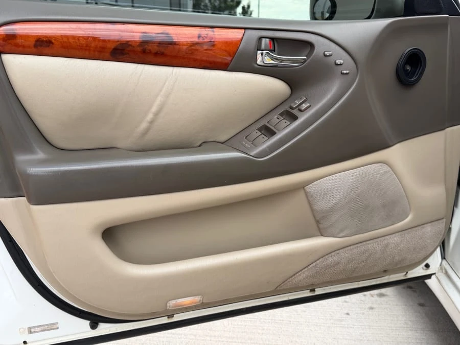 2003 Lexus GS 2nd Gen - Image 10 of 22
