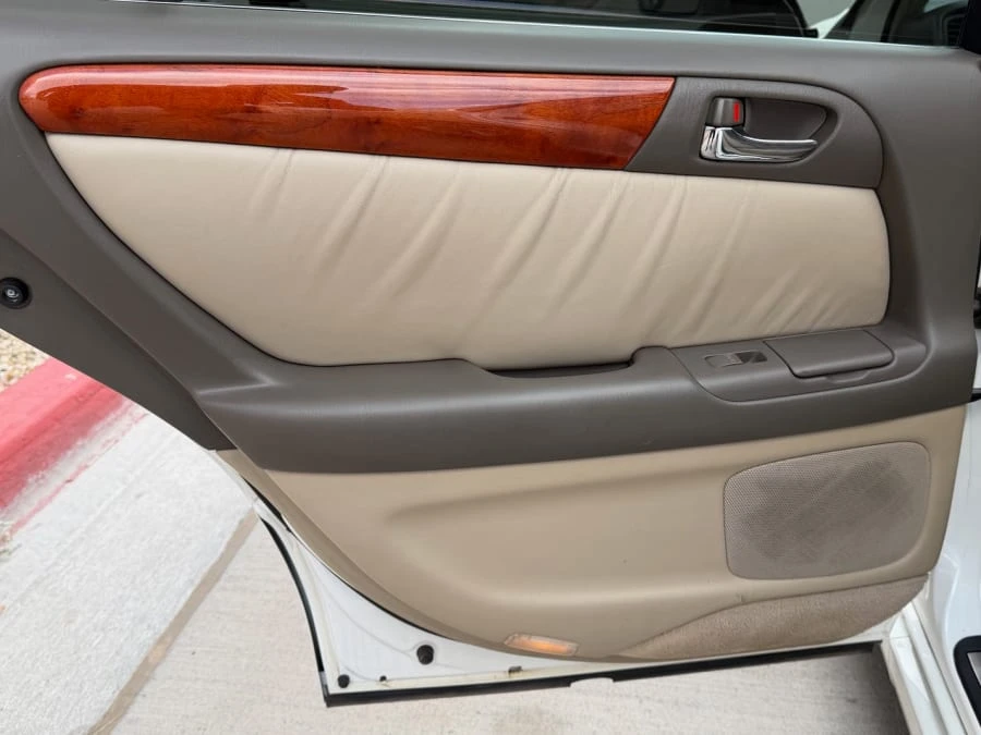 2003 Lexus GS 2nd Gen - Image 12 of 22