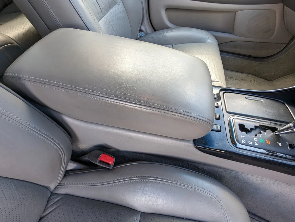 2003 Lexus GS 2nd Gen - Image 20 of 30