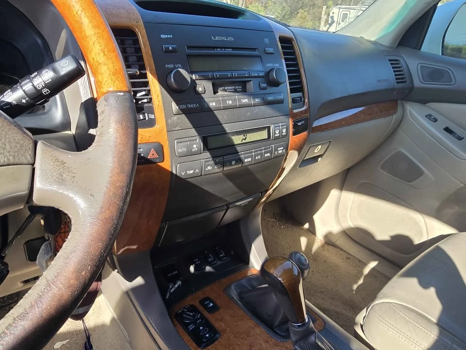 2003 Lexus GX 1st Gen - Image 5 of 5