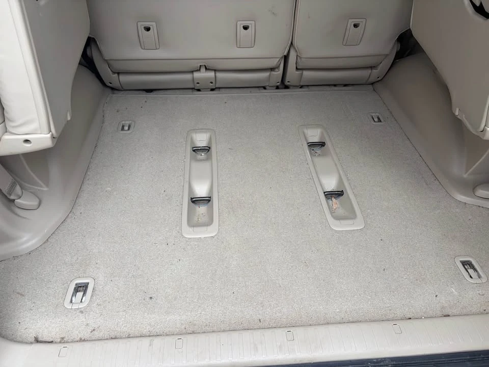 2003 Lexus GX 1st Gen - Image 6 of 17