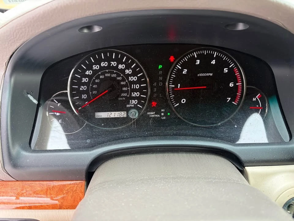 2003 Lexus GX 1st Gen - Image 13 of 17