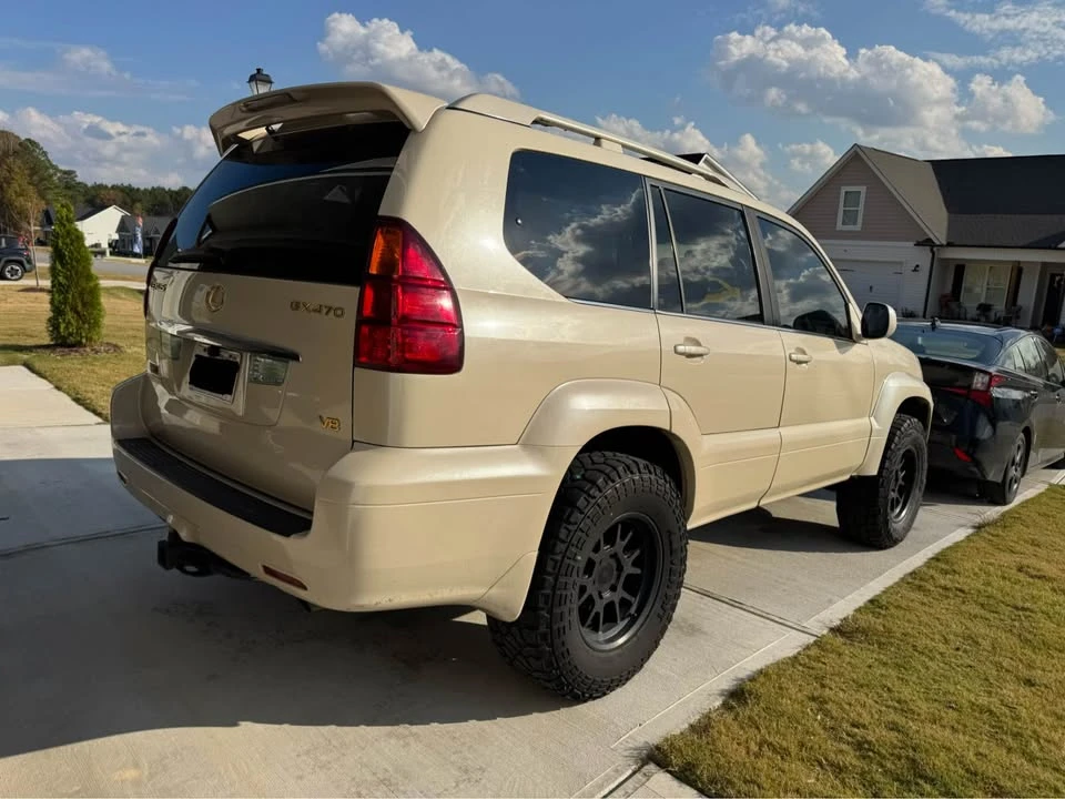 2003 Lexus GX 1st Gen - Image 5 of 12