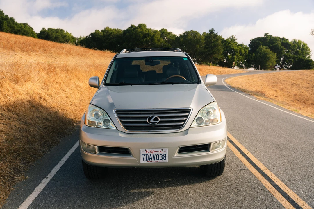 2003 Lexus GX 1st Gen - Image 6 of 31