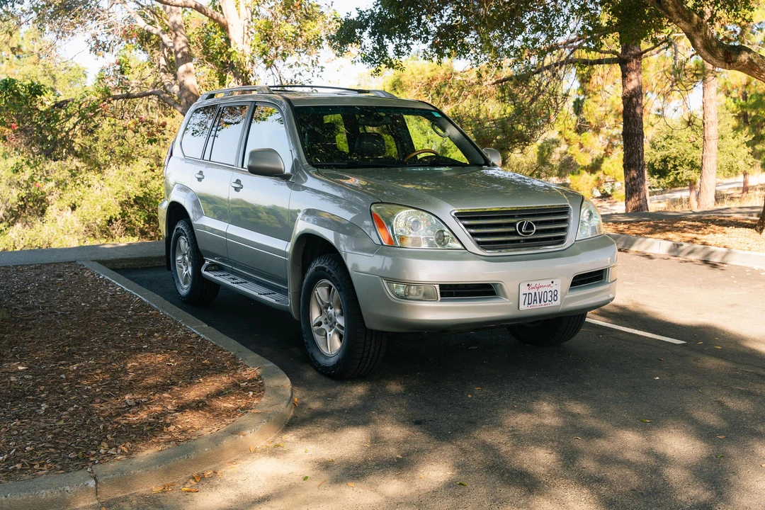 2003 Lexus GX 1st Gen - Image 14 of 31