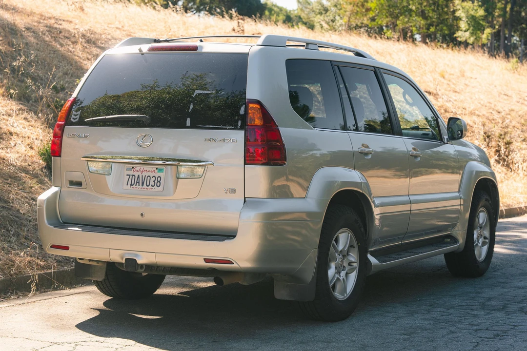 2003 Lexus GX 1st Gen - Image 3 of 31