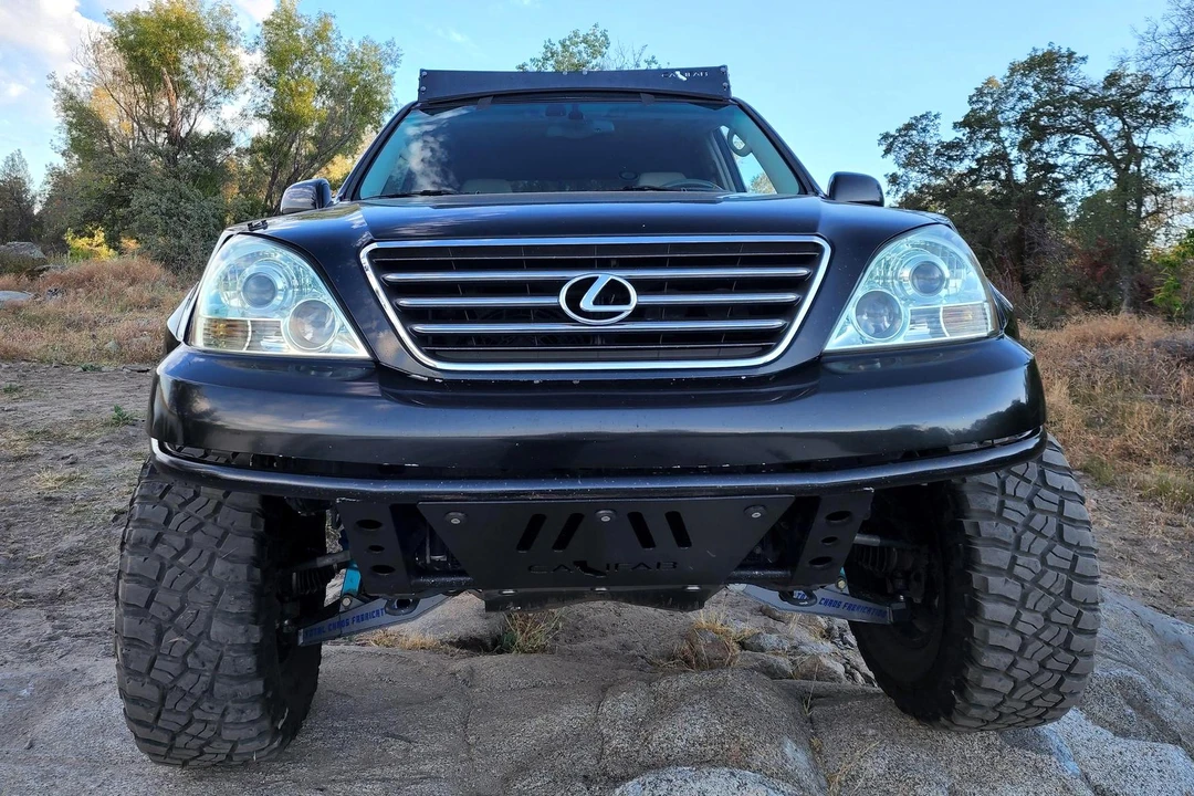 2003 Lexus GX 1st Gen - Image 2 of 31
