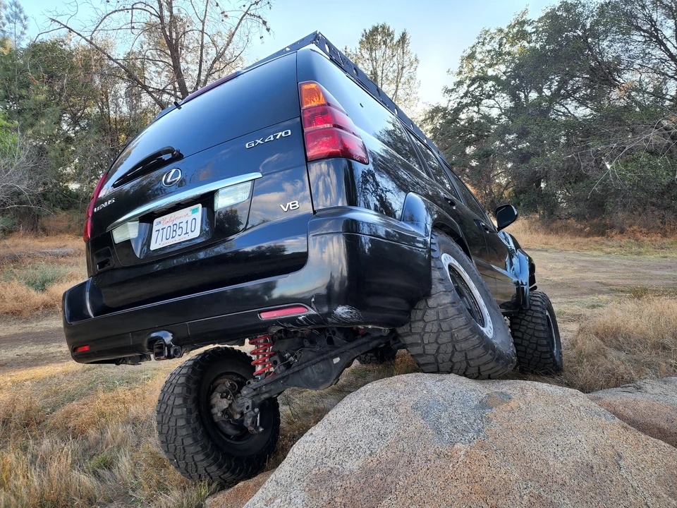 2003 Lexus GX 1st Gen - Image 27 of 31