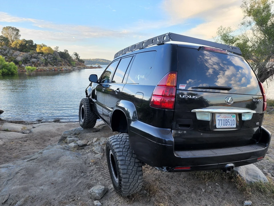 2003 Lexus GX 1st Gen - Image 13 of 31