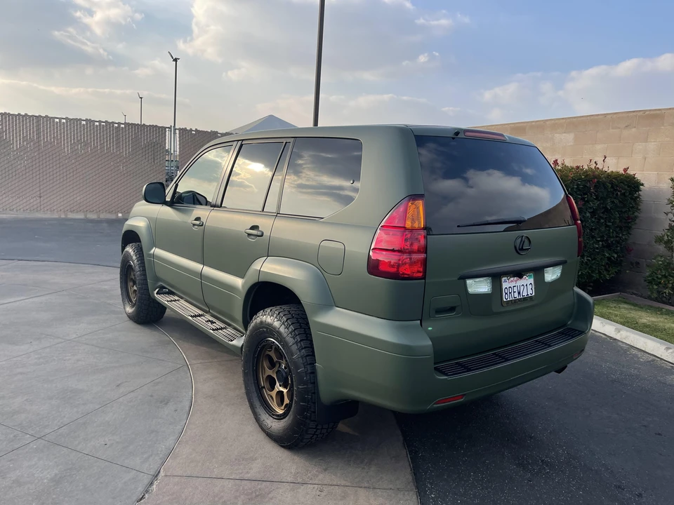 2003 Lexus GX 1st Gen - Image 9 of 31
