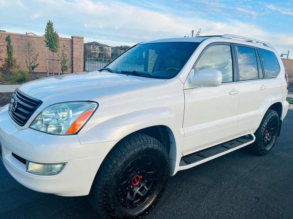 2003 Lexus GX 1st Gen - Image 7 of 31