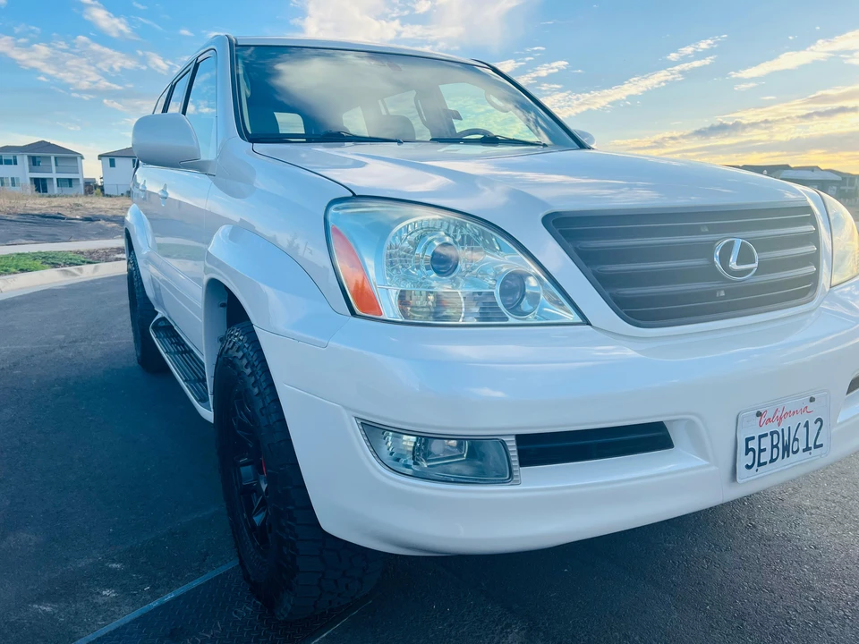 2003 Lexus GX 1st Gen - Image 11 of 31