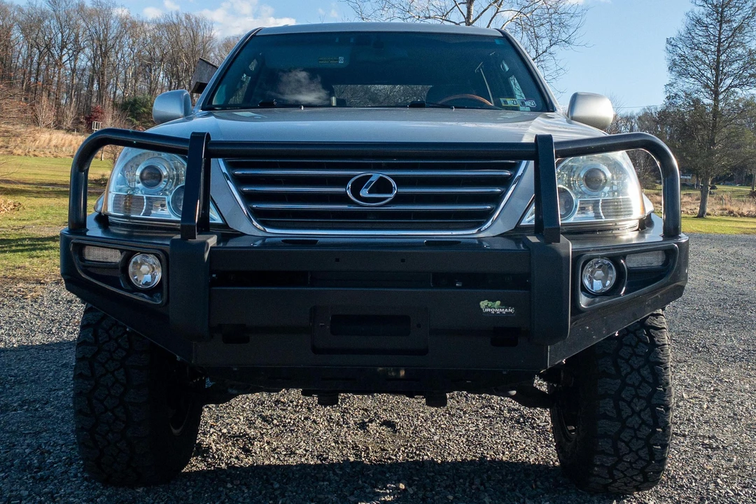 2003 Lexus GX 1st Gen - Image 2 of 31