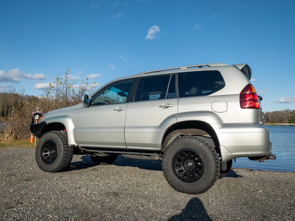 2003 Lexus GX 1st Gen - Image 6 of 31