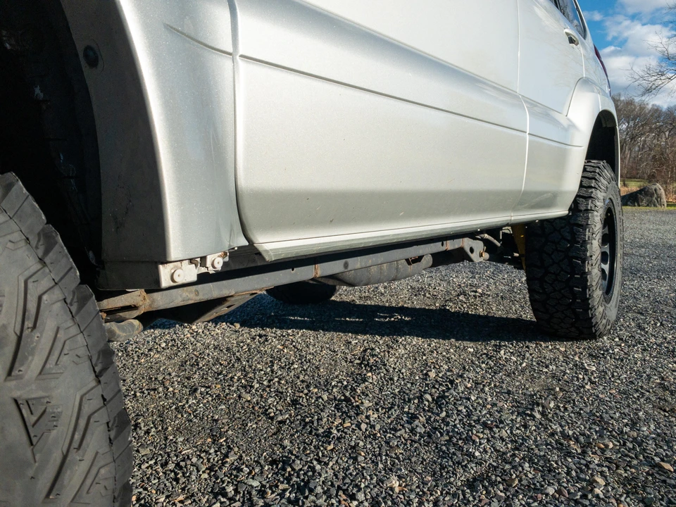 2003 Lexus GX 1st Gen - Image 17 of 31