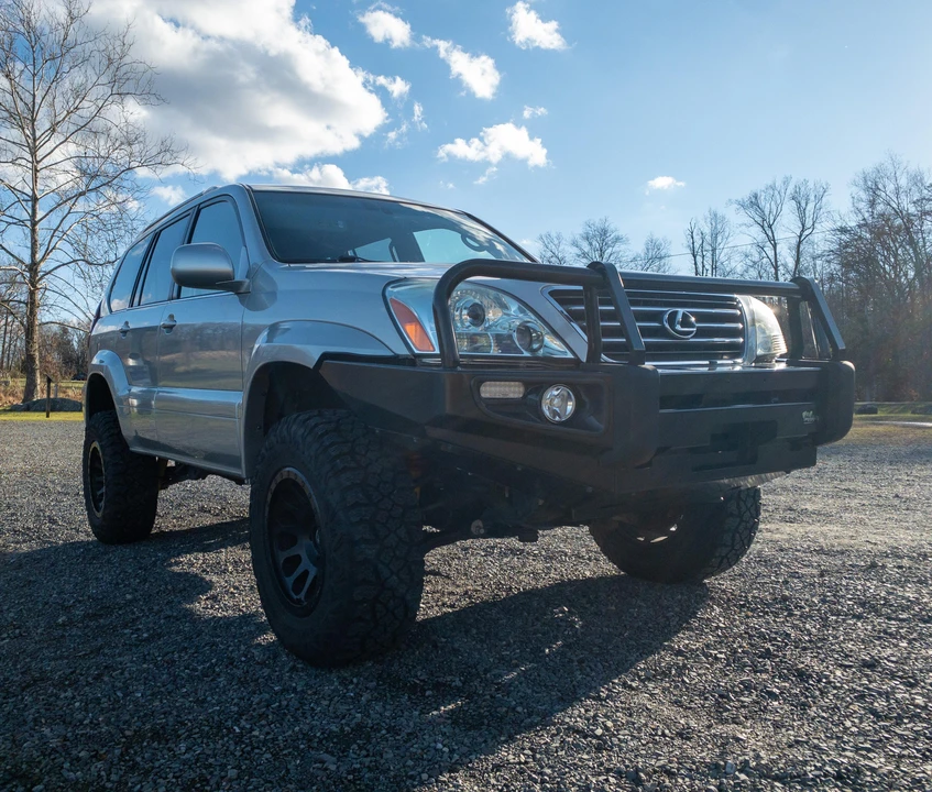 2003 Lexus GX 1st Gen - Image 10 of 31