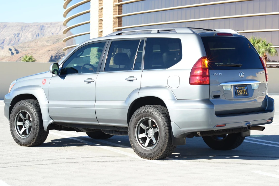 2003 Lexus GX 1st Gen - Image 4 of 31