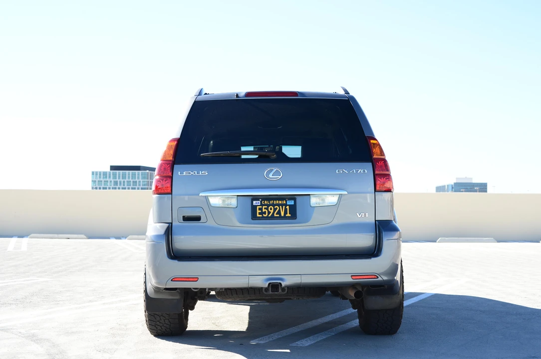 2003 Lexus GX 1st Gen - Image 11 of 31