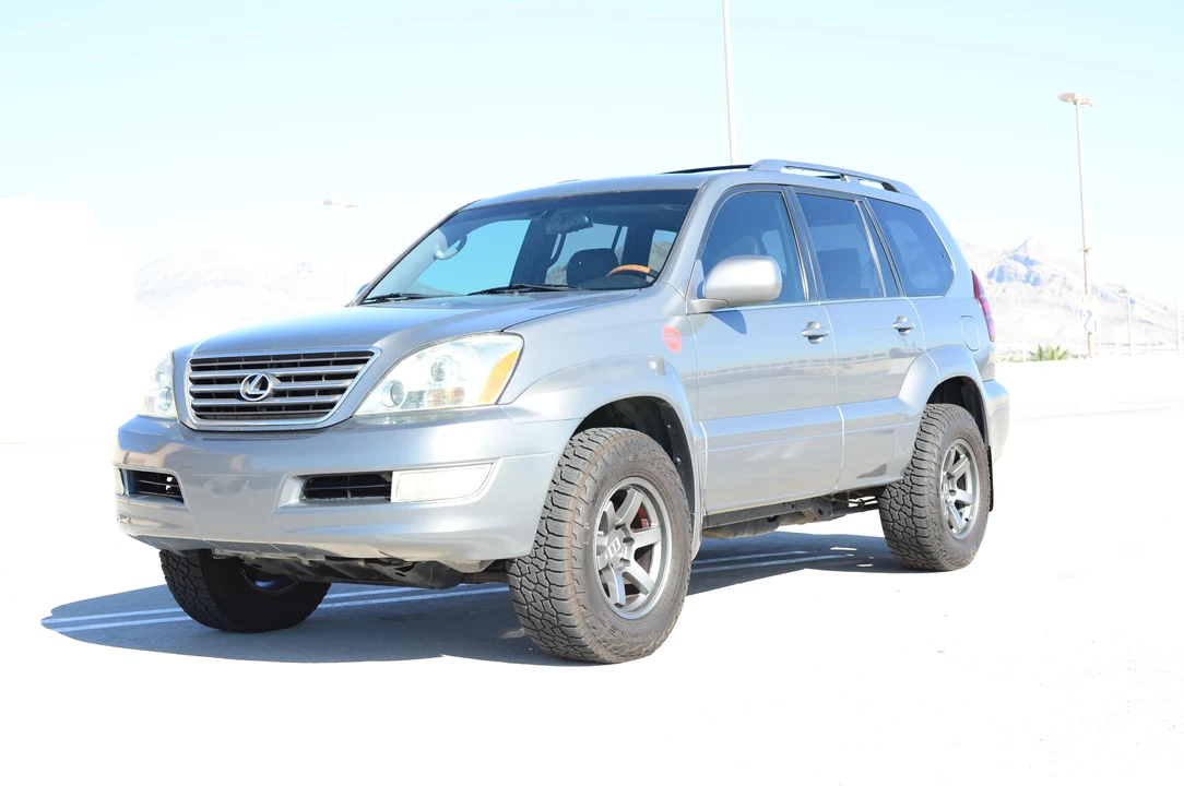 2003 Lexus GX 1st Gen - Image 7 of 31