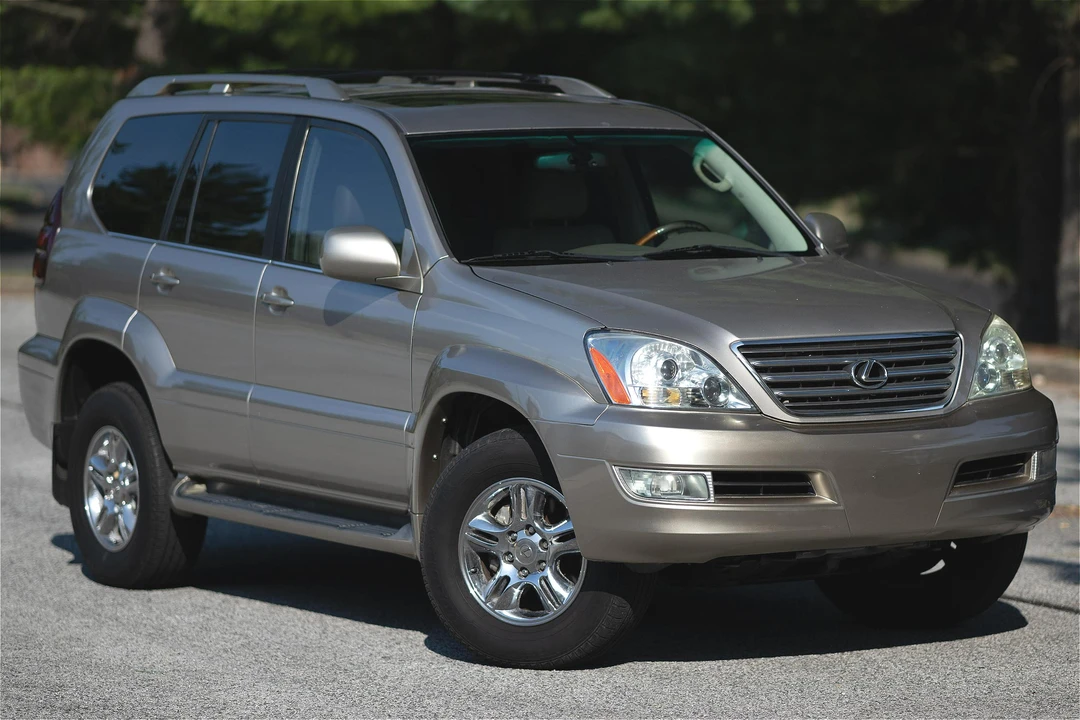 2003 Lexus GX 1st Gen - Image 12 of 31