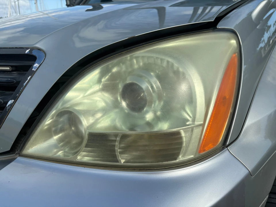 2003 Lexus GX 1st Gen - Image 26 of 31