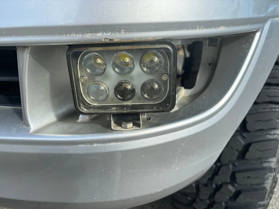2003 Lexus GX 1st Gen - Image 25 of 31